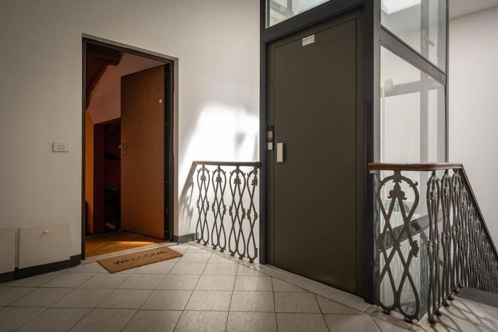 22 Home - Parcheggio Privato - Accogliente - Collegamento Sardegna E Corsica Λιβόρνο Εξωτερικό φωτογραφία